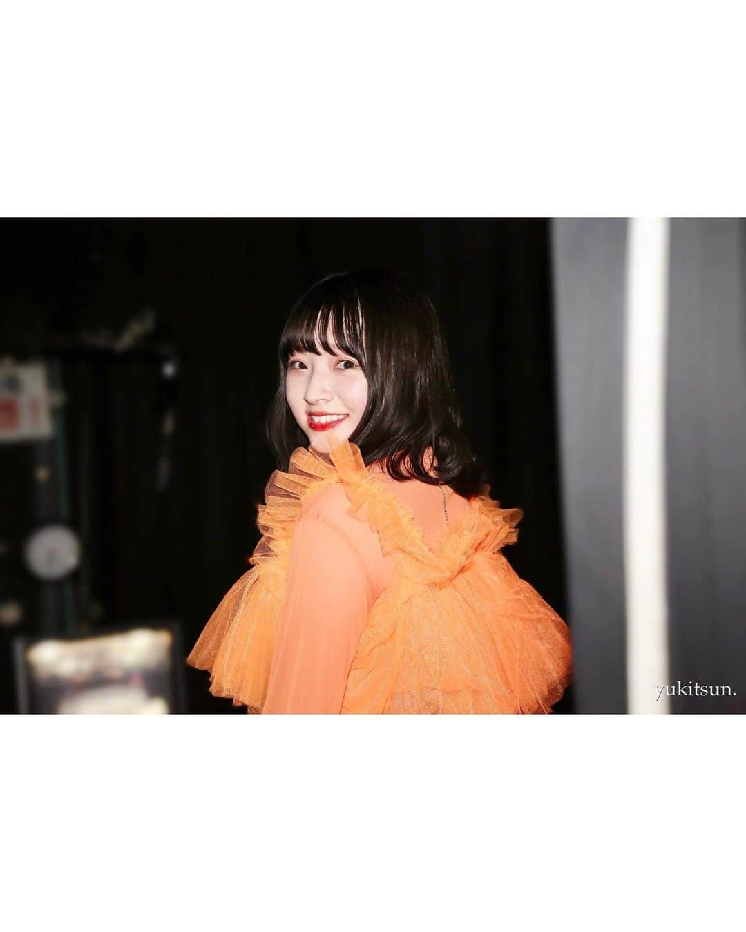 東由樹さんのインスタグラム写真 - (東由樹Instagram)「オレンジの卒業ドレス🧡﻿ ﻿ ﻿ ﻿ 理想のドレスが見つからなくて﻿ 着てみたかった物をイメージして﻿ 一から手作りしてみました✨﻿ ﻿ ﻿ 卒業ドレスだったので﻿ ミニスカートかロングスカートか﻿ 迷ったので取り外し可能に仕上げて﻿ 2パターンになるようにしたよ！﻿ ﻿ ﻿ お姉ちゃんに何度も相談しながら﻿ 結構時間かかったけど﻿ たくさん褒めてもらえて大満足☺️﻿ ﻿ ﻿ ﻿ ﻿ #東由樹生誕祭﻿ #東由樹生誕祭2021﻿ #東由樹卒業セレモニー﻿ #ゆきつんカメラ」2月22日 21時54分 - yukitsun_0217