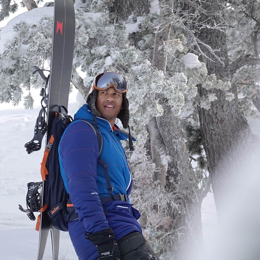 ドイターさんのインスタグラム写真 - (ドイターInstagram)「@khai_zen_ enjoys the snow in Utah or maybe not..? 😅 Let us know, how you would caption this picture of our American Ambassador! 😜 - Please tag #deuter to be featured. 🏔❤️ - #deuter #deuterbackpack #snow #alpine #mountains #outdoorsport #deuterfamily #brandambassador」2月22日 22時00分 - deuter