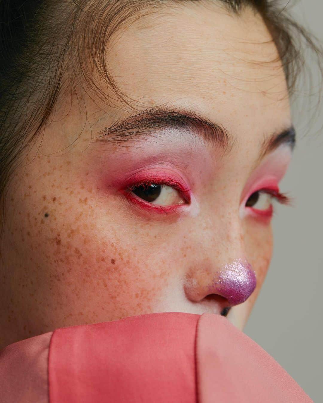 のインスタグラム：「Sue UNDERCOVER  2021 Spring/Summer "Vicious Clarity"  @undercover_lab   🐇」