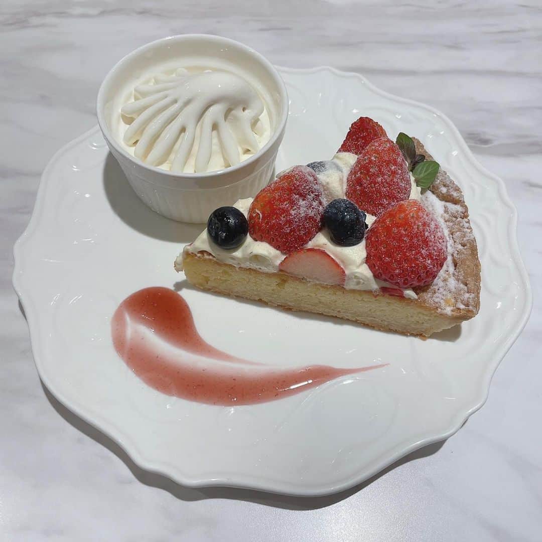 小林智絵のインスタグラム