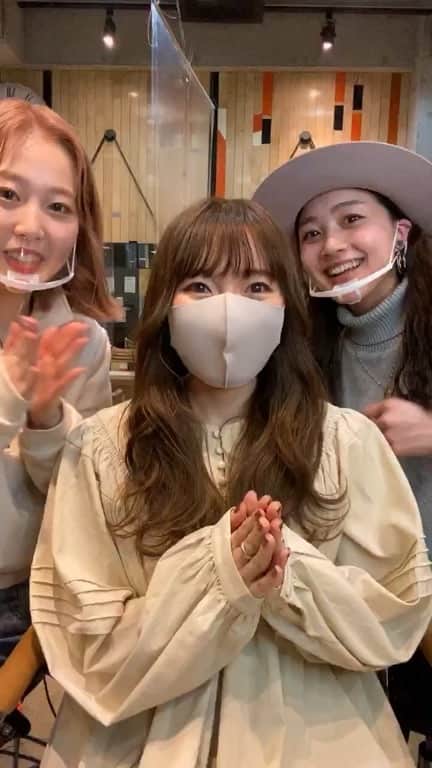 かほこ。のインスタグラム：「ドライカットからヘアセットまで、ケア方法等のQ&Aも♥」