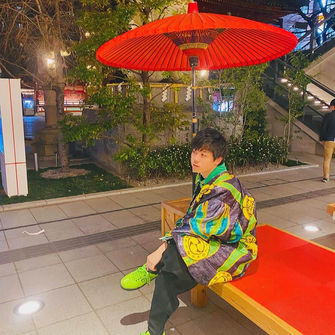横山統威のインスタグラム：「和背負。」