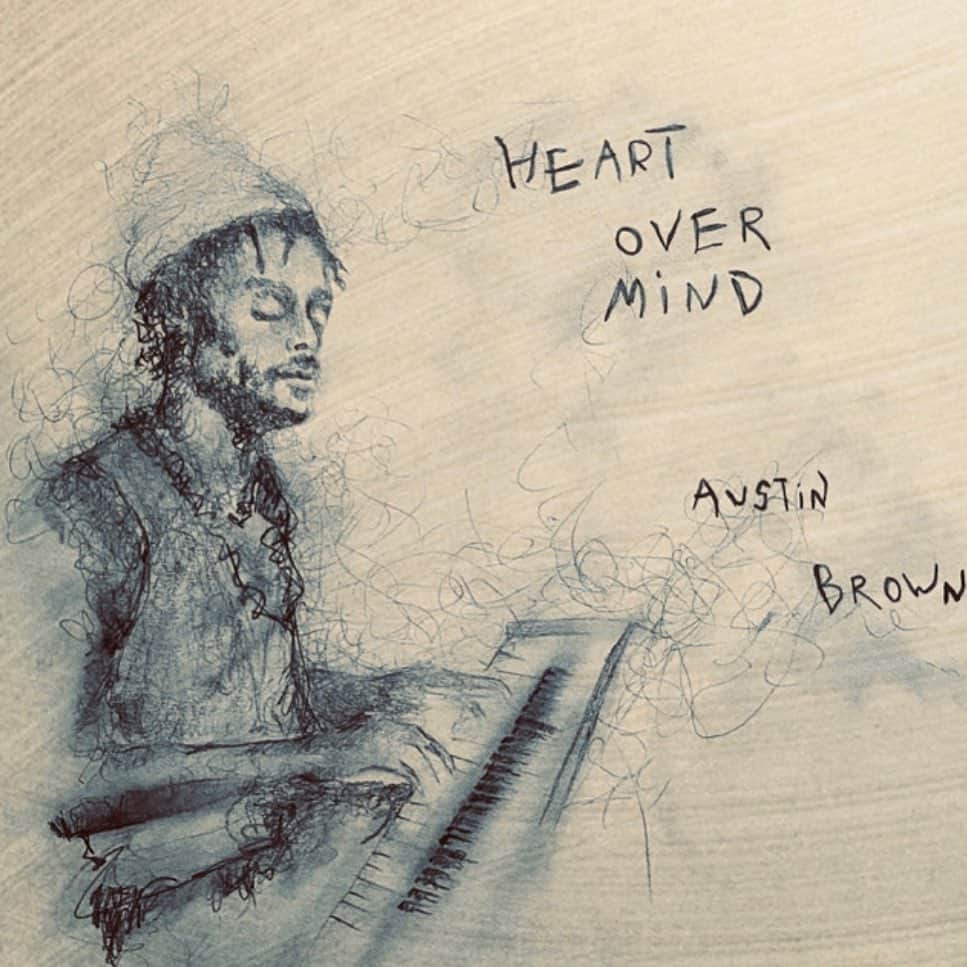 パリス・マイケル・キャサリン・ジャクソンのインスタグラム：「so very proud of you my dearest auggie ♥️ link in my story and in his bio」