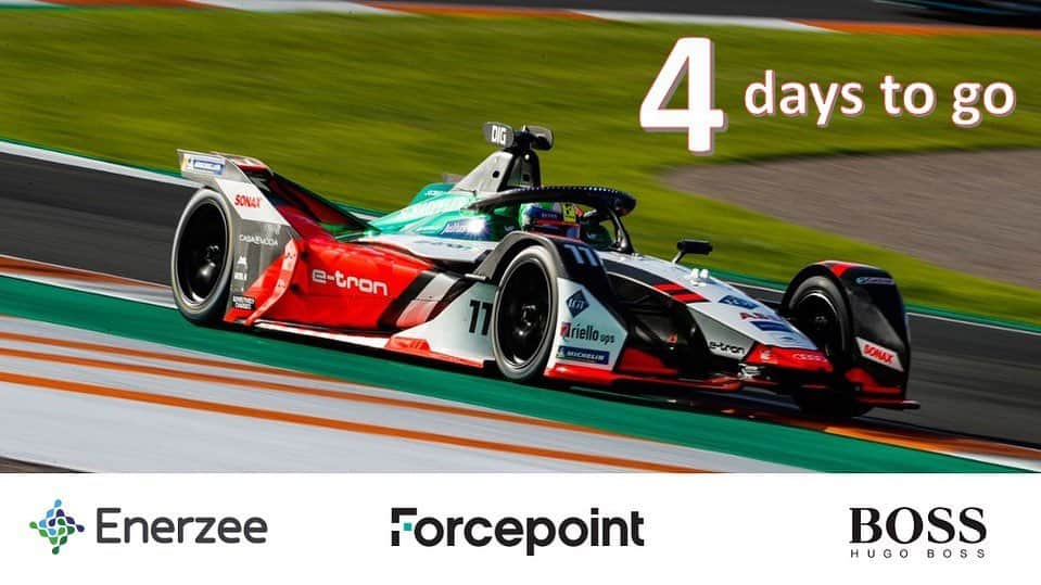 ルーカス・ディ・グラッシのインスタグラム：「And counting !  #FIAFormulaE #FormulaE #Electric #ElectricVehicle #Racing #Motorsport #futureiselectric #AudiSport #Audi #etron #RSetronGT #Forcepoint #AudiBrasil #Boss #Enerzee #ZeroSummit #Technology #DiGrassi #LucasDiGrassi #Automobilismo #ElectricCar #EV #BellHelmets」