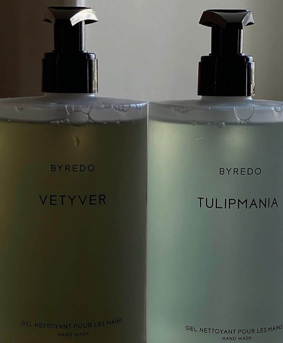 Mara Teigenのインスタグラム：「@officialbyredo」