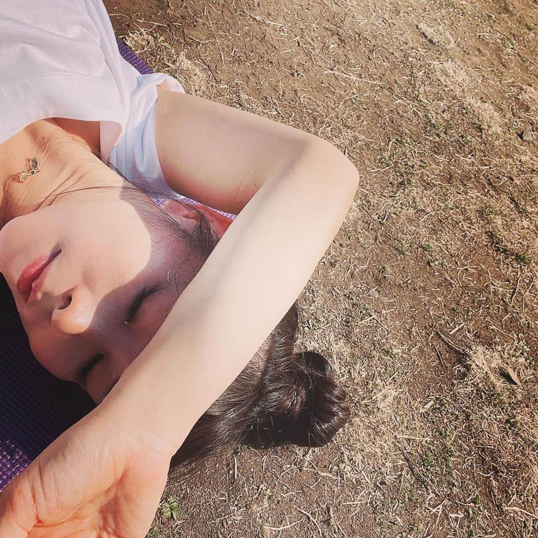 akikoのインスタグラム：「🌞😎🌞」