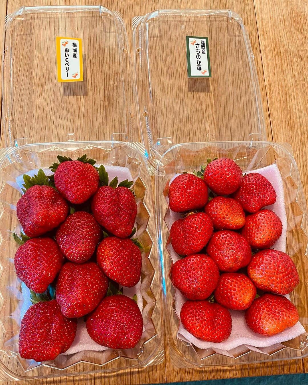谷桃子さんのインスタグラム写真 - (谷桃子Instagram)「美味しい苺🍓頂きました✨✨ なんとも美しい♡♡ ビタミンCしっかり取りますね♡  #いちご #イチゴ #苺 #ありがとう」2月23日 1時17分 - momoko5999