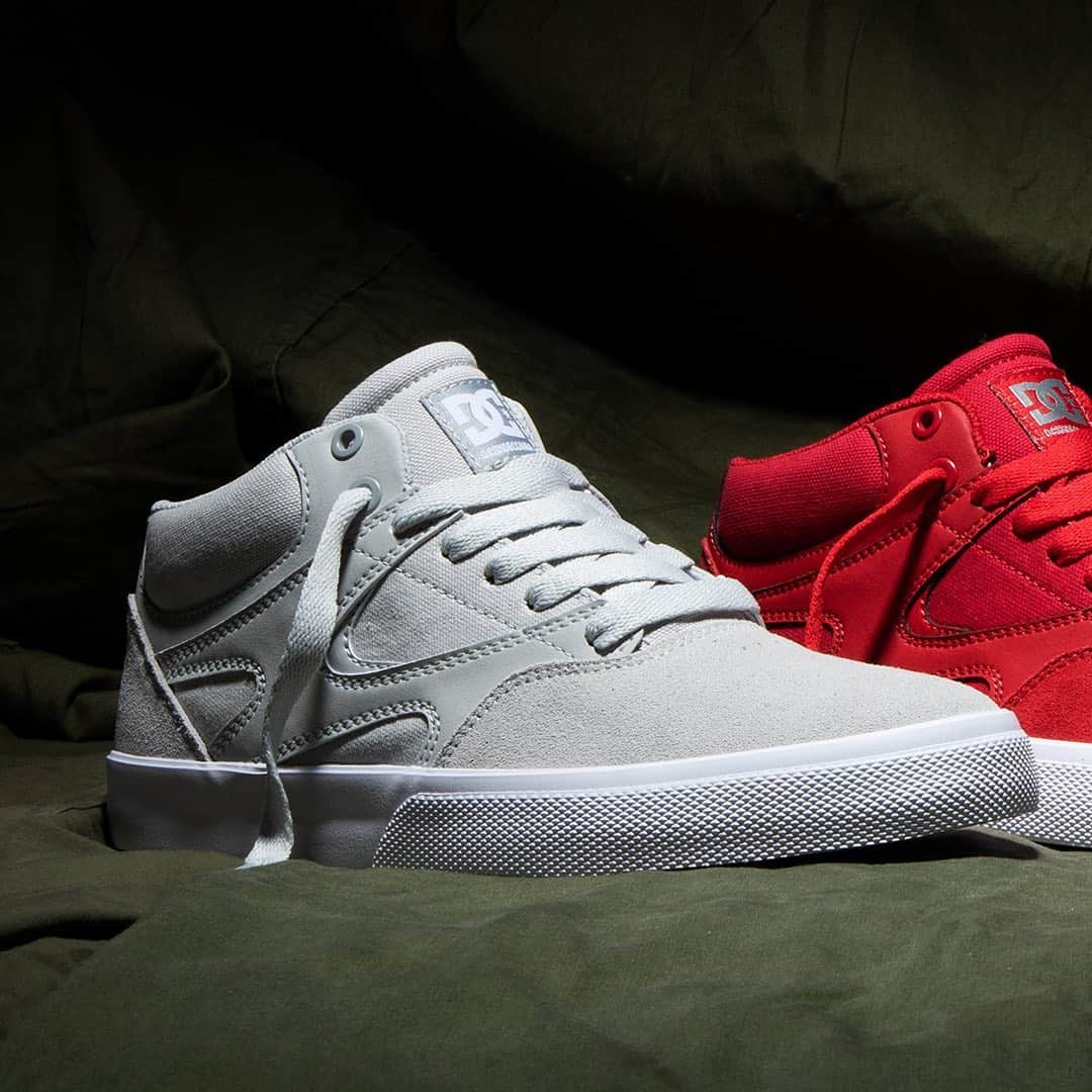 DCシューズのインスタグラム：「ELEVATING THE FRANCHISE TO THE NEXT LEVEL, THE KALIS VULC MID ADDS EXTRA STYLE AND SUPPORT TO THE MOST DISTINCT VULC IN THE GAME.  AVAILABLE NOW IN SELECT SHOPS AND ONLINE AT THE LINK IN BIO. @JOSHKALIS 👊」