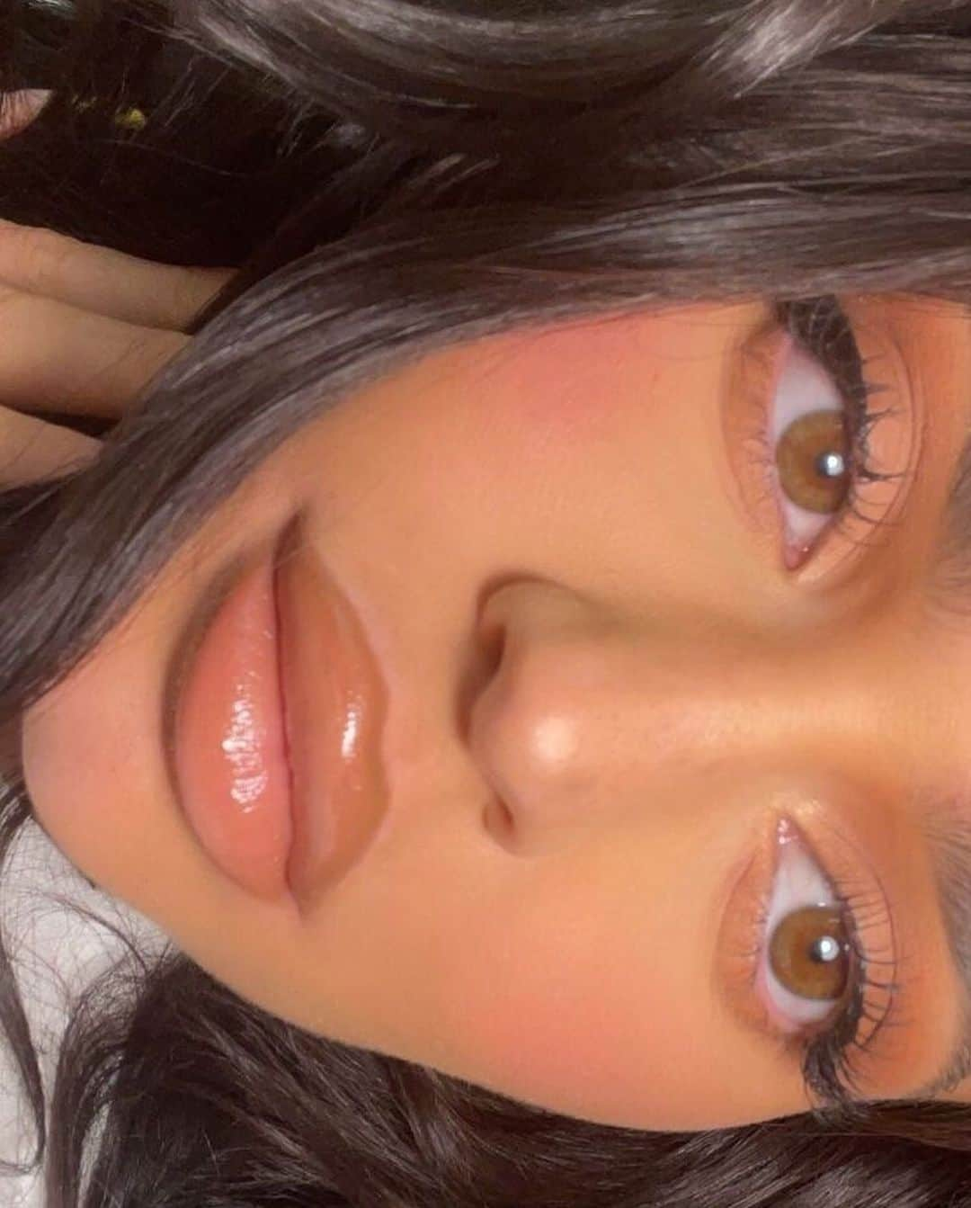 Kylie Cosmeticsさんのインスタグラム写真 - (Kylie CosmeticsInstagram)「boss bae @kyliejenner showing off her favorite lippies 💋 these shades compliment any look from your everyday makeup to full glam! grab them now on kyliecosmetics.com 💗 ⁠⁠ ⁠⁠ shades shown:⁠⁠ ✨ stuck on you high gloss ⁠⁠ ✨ @ultabeauty lip kit in the shade ulta beauty⁠⁠ ✨ bite me matte lip kit ⁠⁠ ✨ extraordinary matte lip kit ⁠⁠ ✨ kristen matte lip kit」2月23日 2時22分 - kyliecosmetics