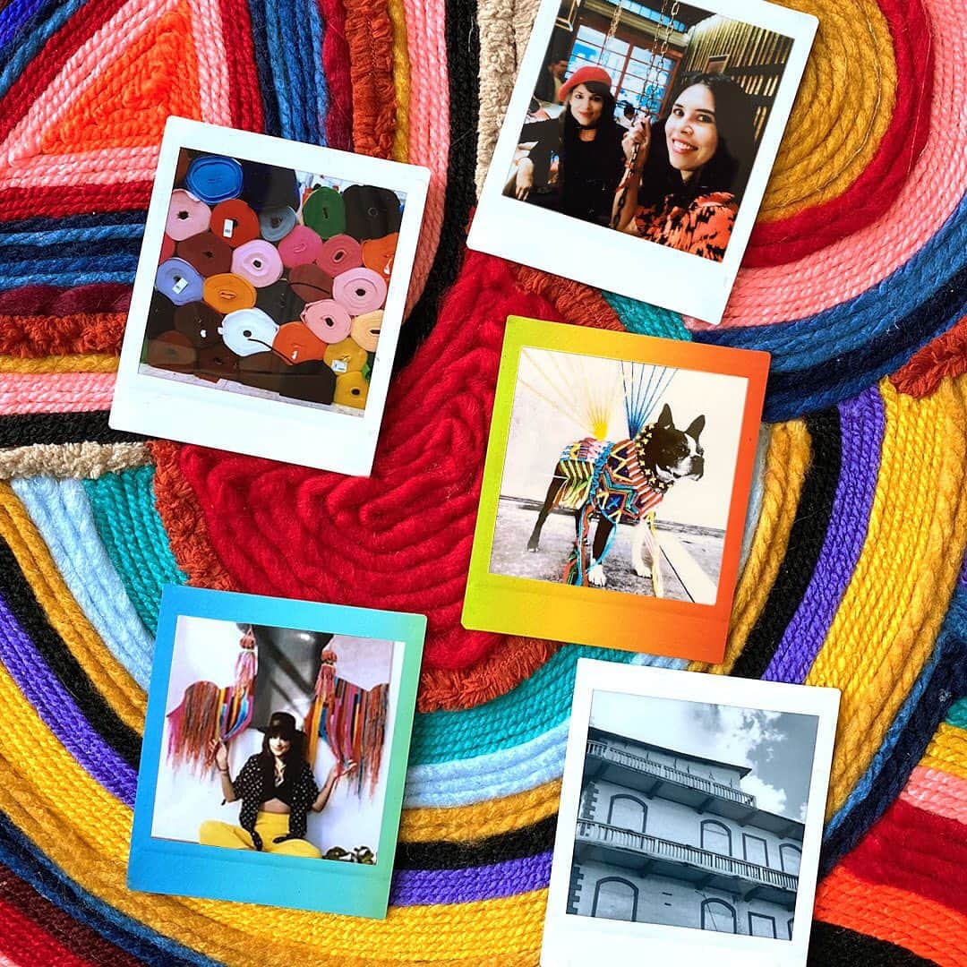 Fujifilm Instax North Americaさんのインスタグラム写真 - (Fujifilm Instax North AmericaInstagram)「@villanaart is a textile artist who uses fun colors, geometry and patterns as she weaves yarn through portraits. We love the beautiful connections she creates between different cultures. Tag an artsy friend in the comments so they can watch how Victoria gives on #instaxgivesquad.」2月23日 3時06分 - fujifilm_instax_northamerica