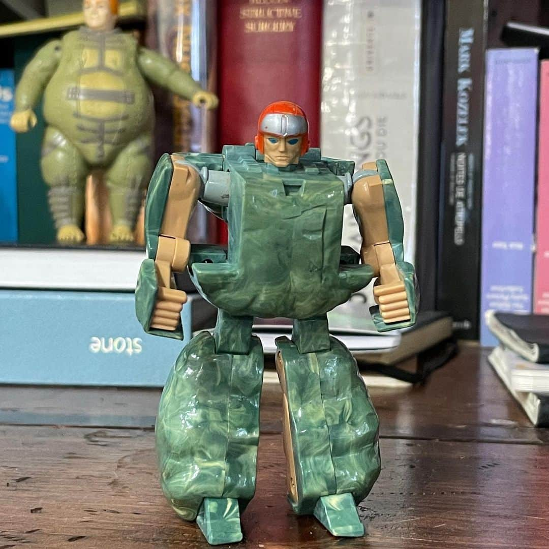 テイト・エリントンさんのインスタグラム写真 - (テイト・エリントンInstagram)「I got a Rock Lords toy when I was 7, it was awesome (got this one on @ebay ).   One day I took it with me to my after school care, C.C. Ranch. I told one of the kids there I was getting another one soon. The next day the kid said “where’s your new one?” I said “I don’t have it yet.” He called me a liar and punched me in the stomach. 🤷‍♂️」2月23日 3時28分 - tateellington