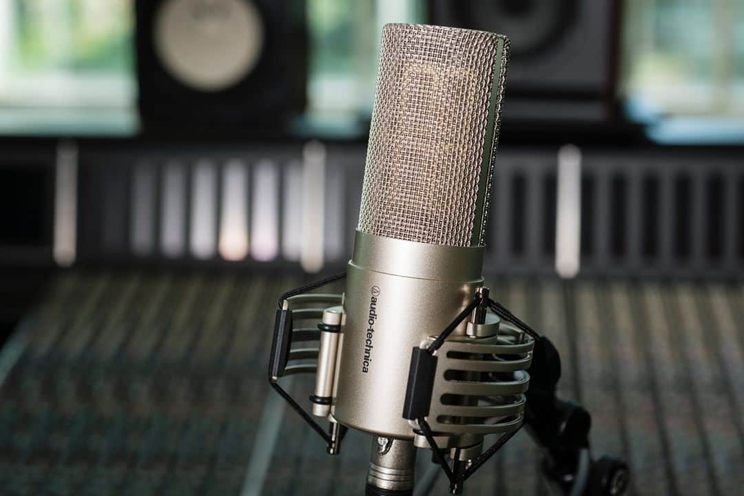 Audio-Technica USAさんのインスタグラム写真 - (Audio-Technica USAInstagram)「The AT5047 is a premier studio microphone that captures the full, expressive character of a sound source, no matter how loud or how soft. Learn more in the link in our bio!⁠ .⁠ .⁠ .⁠ #AudioTechnica #AT5047 #Microphones #Recording #Studio #MusicStudio #Musician #Performer⁠」2月23日 4時01分 - audiotechnicausa