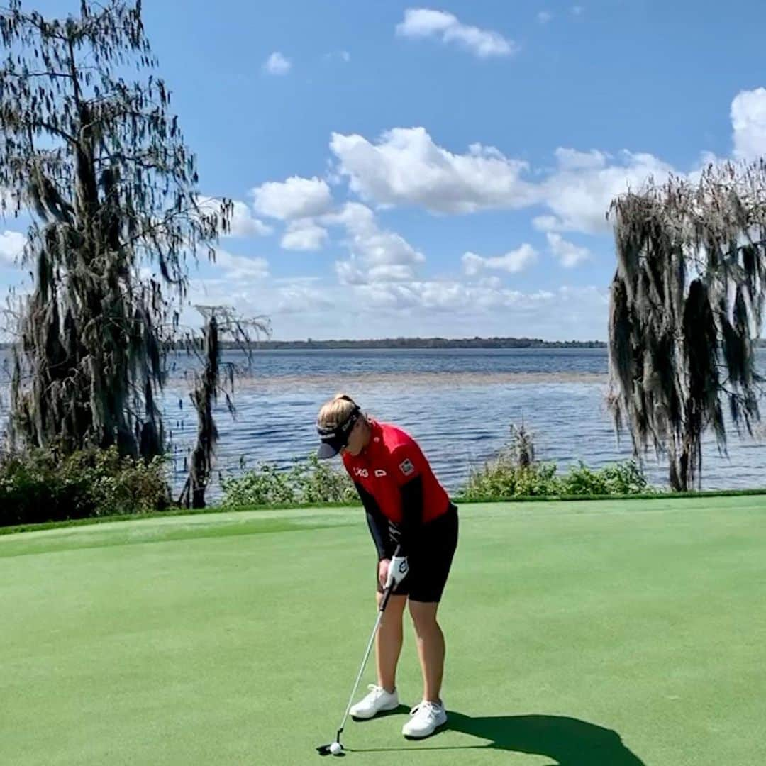 ブルック・ヘンダーソンのインスタグラム：「Excited to compete at the @gainbridgelpga this week @lakenonagcc !😀」