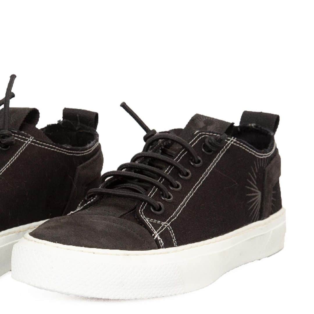 ブルーノボルデーゼのインスタグラム：「NEW ARRIVAL! Spring summer 21 CECCA sneaker www.brunobordese.com #brunobordese #sneaker #fashion #shoes」