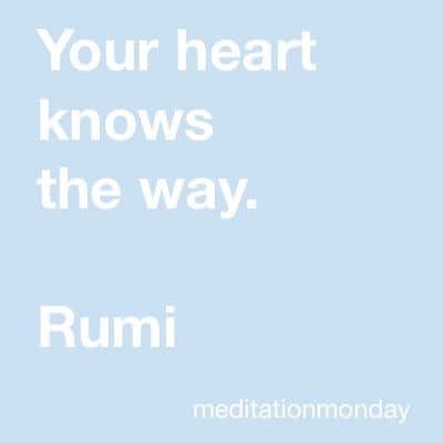 Beam & Anchorのインスタグラム：「The words for heart and mind are often used interchangeably in Buddhist traditions. This evening at #meditationmonday were exploring how to cultivate heart-mind (citta), and the fruits of meeting our humanness with affection and tenderness. 💛 7-8:30 PST, all warmly welcomed to this donation based offering; no one turned away for lack of funds. 💛 We invite you to make a cup of tea, find a comfortable spot and join us. Details via bio link. 💛💛 With @dashmargaret @openspacemindfulness @thepeachspace」