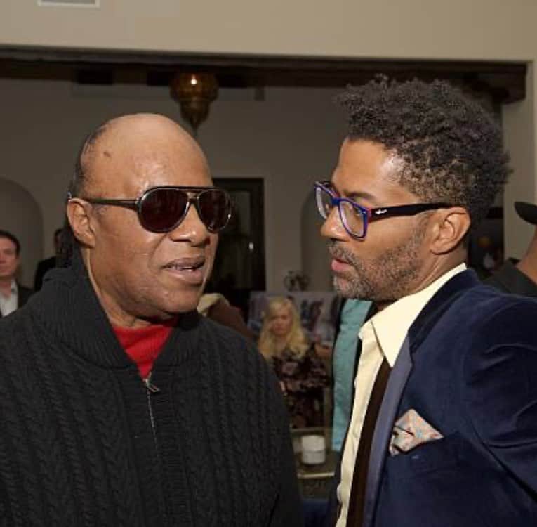 エリック・ベネイのインスタグラム：「That time Stevie came to the crib. (Yes I’m bragging’ !!! U would too shit! 😂)」