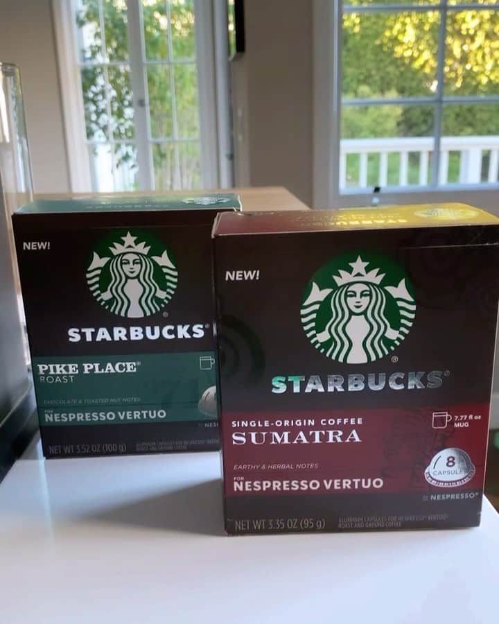 ブラッド・ゴレスキーのインスタグラム：「#ad New Starbucks Coffee capsules for Nespresso Vertuo can help you brew the perfect cup at home no matter what your mood.  Choose from 6 different roasts, like favorite Starbucks Pike Place, and two different mug sizes. Available at Target and Target.com! #linkinbio @starbucks @target」
