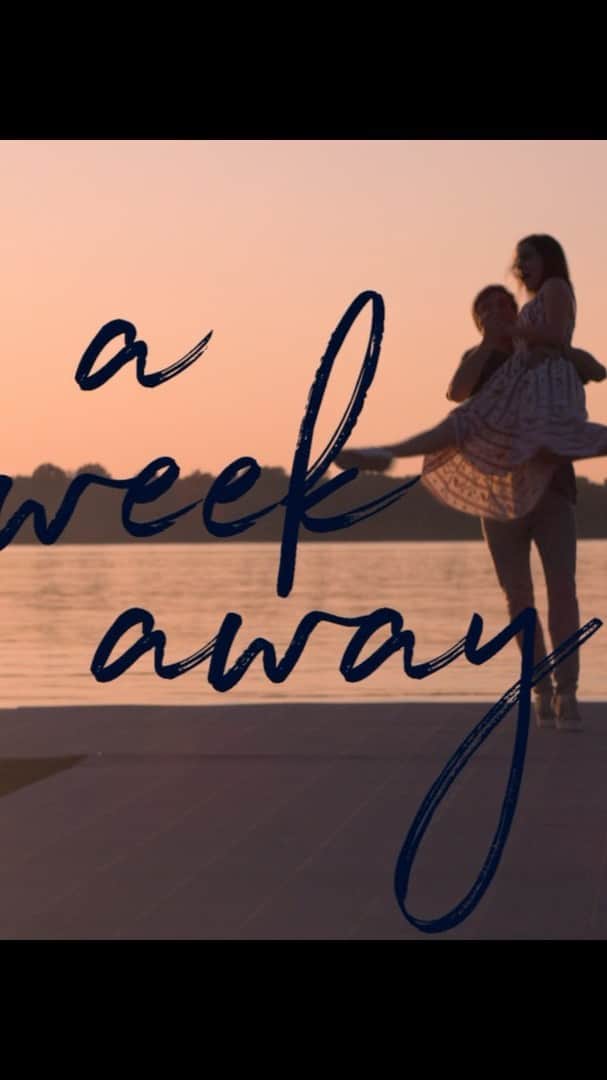 ベイリー・マディソンのインスタグラム：「Friends, everything’s about to change.. Here’s your first look at our film #AWeekAway ❤️ We are so excited to welcome you to our camp in just a few weeks!! Oh so grateful to have co-produced this, to be a part of this story and to finally get to share my love for singing and dancing with all of you💃 It’s been the best thing ever, and we can’t wait to dance and sing with you soon! Coming to @netflix on March 26!」