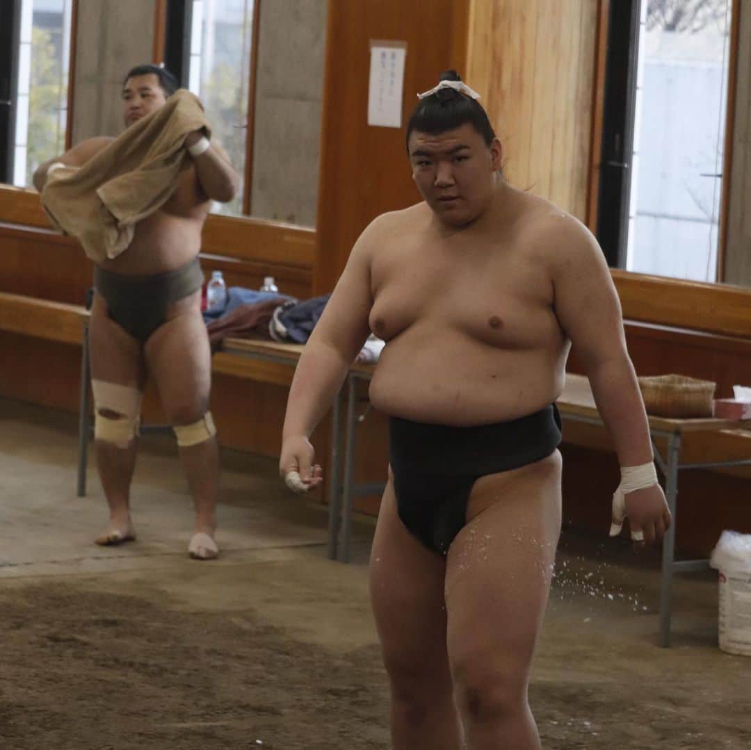 日本相撲協会さんのインスタグラム写真 - (日本相撲協会Instagram)「本日、相撲教習所で合同稽古の四日目が行われました。  @sumokyokai #大相撲 #sumo #相撲 #力士 #お相撲さん #japanphoto #sumowrestlers #japanculture #cooljapan #夢道鵬 #阿武咲 #霧馬山 #錦木 #鶴竜　#魁清城　#魁　#若隆景」2月23日 14時07分 - sumokyokai
