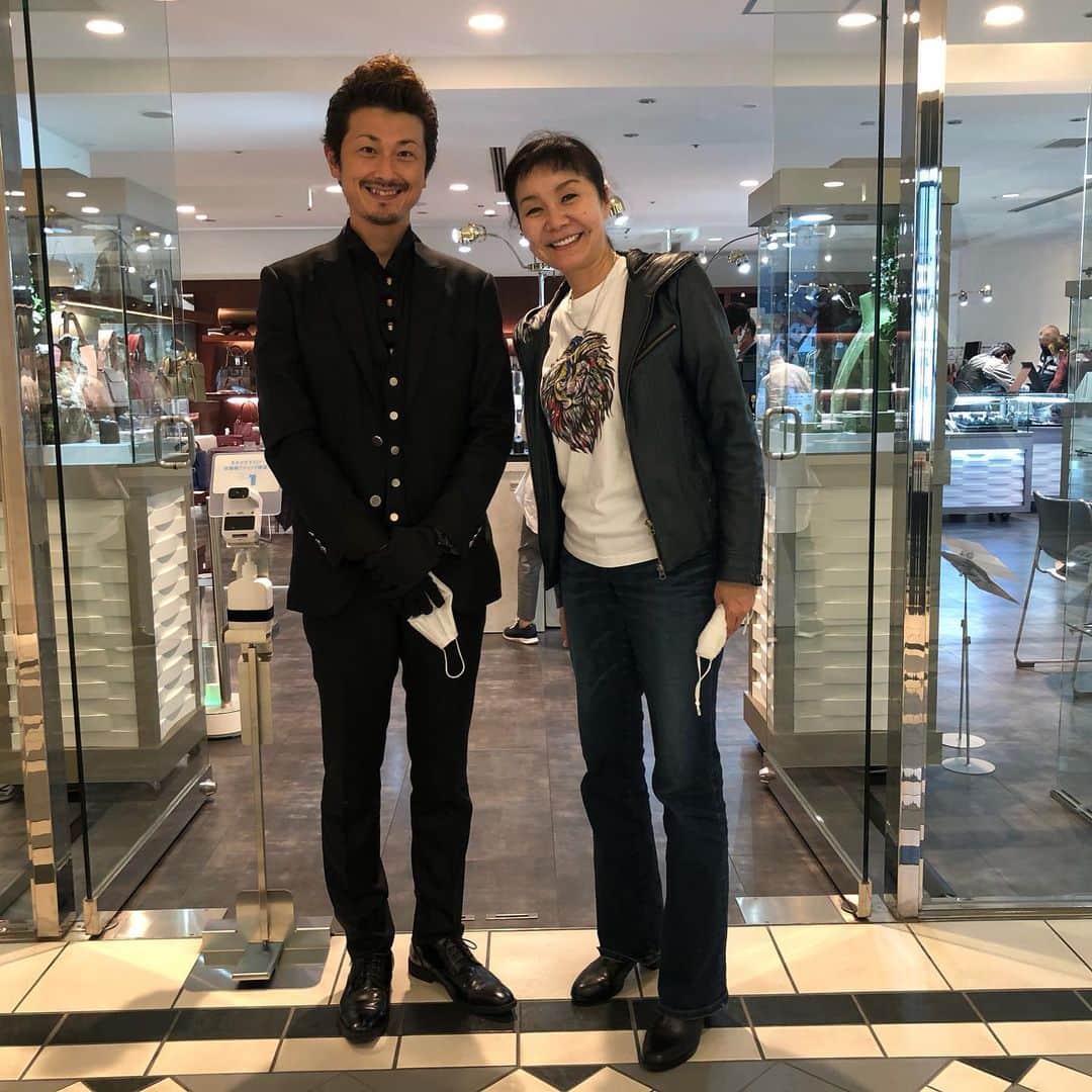 山本華世のグルメインスタ