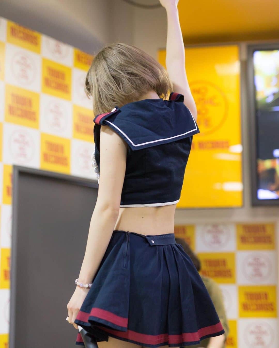 麻衣愛のインスタグラム：「早くライブしたい、あと少しまっててね、❤」