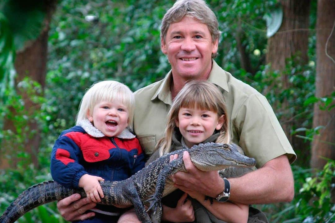 People Magazineさんのインスタグラム写真 - (People MagazineInstagram)「Remembering Steve Irwin on what would have been his 59th birthday. 🙏  📷: Newspix/Getty」2月23日 6時39分 - people