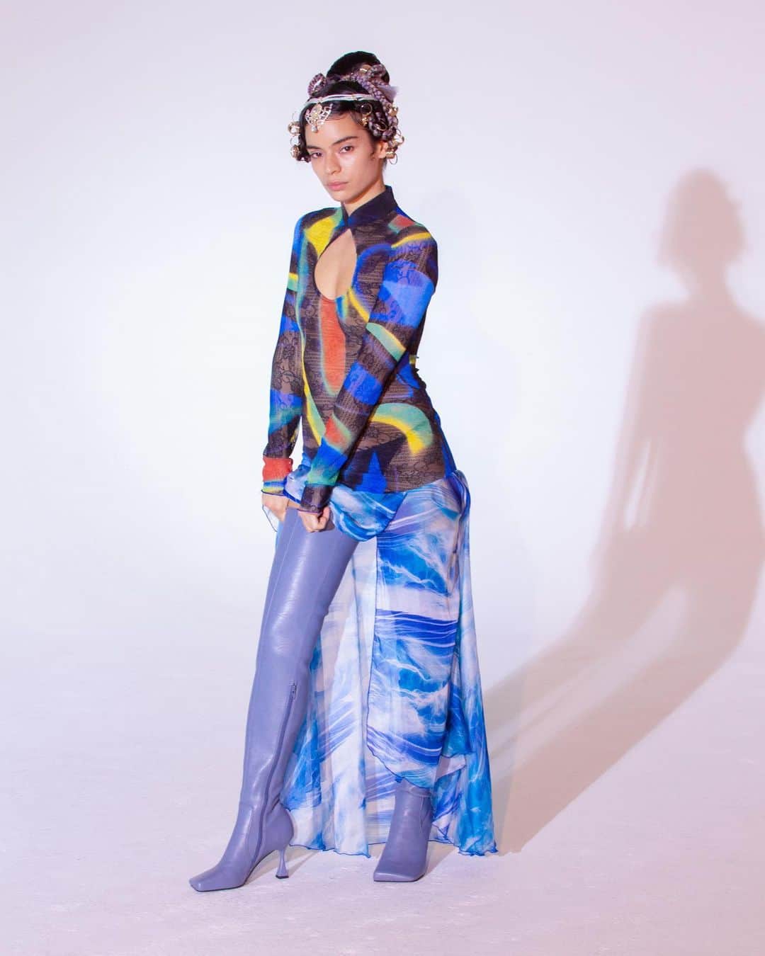 Fashion Weekのインスタグラム：「Dressing with ALL the colors of the rainbow 🌈 A few looks from @kimshuistudio's latest collection from @NYFW: The Shows.」