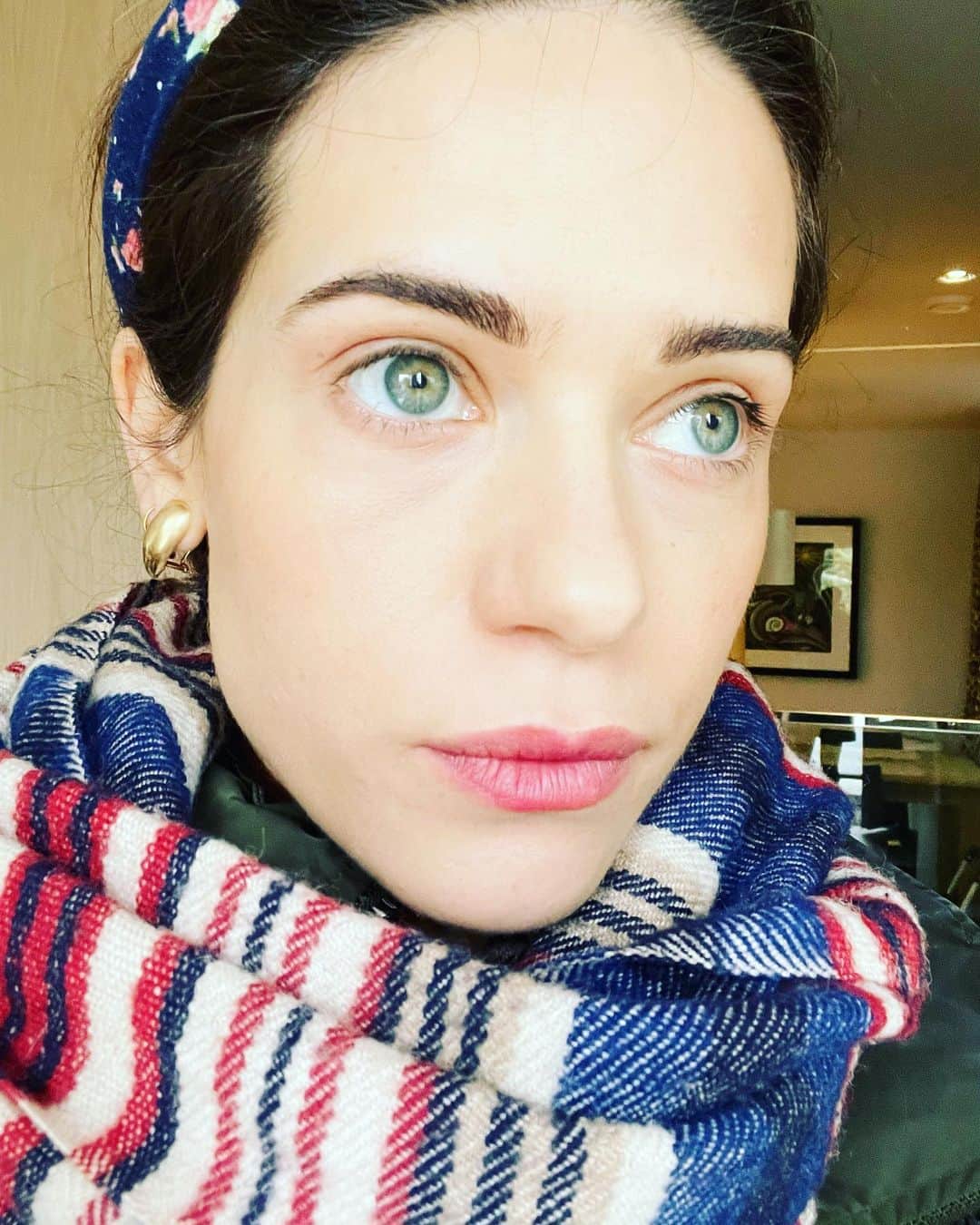 リンジー・フォンセカのインスタグラム：「Just had therapy. Feels good.」