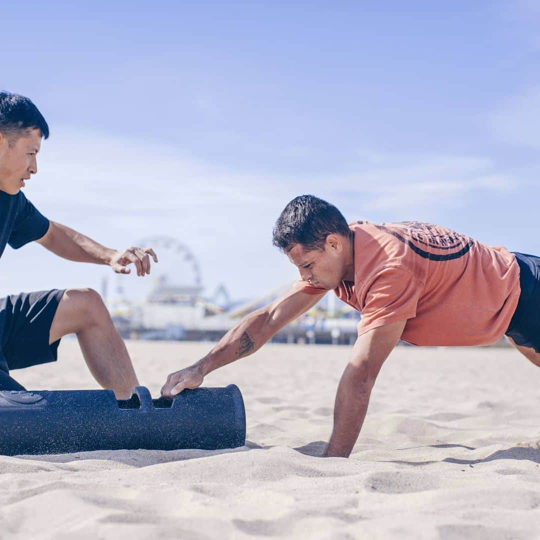 ハビエル・エルナンデス・バルカサールのインスタグラム(ch14_) - 2月23日 07時16分Sunny, sandy, workout. 😎[BIHAKUEN]UVシールド(UVShield)>> 飲む日焼け止め！「UVシールド」を購入する