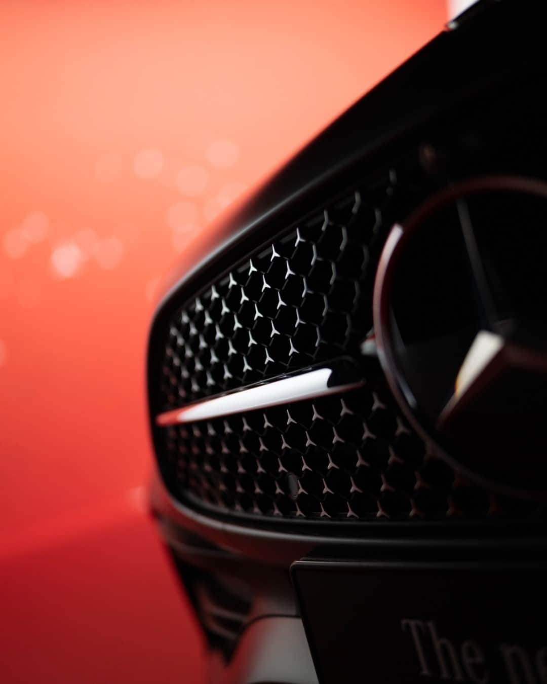メルセデス・ベンツさんのインスタグラム写真 - (メルセデス・ベンツInstagram)「Superb innovations and modern luxury . Follow our digital world premiere of the new C-Class here tomorrow at 2pm (CET).  #MercedesBenz #Cclass」2月23日 7時55分 - mercedesbenz