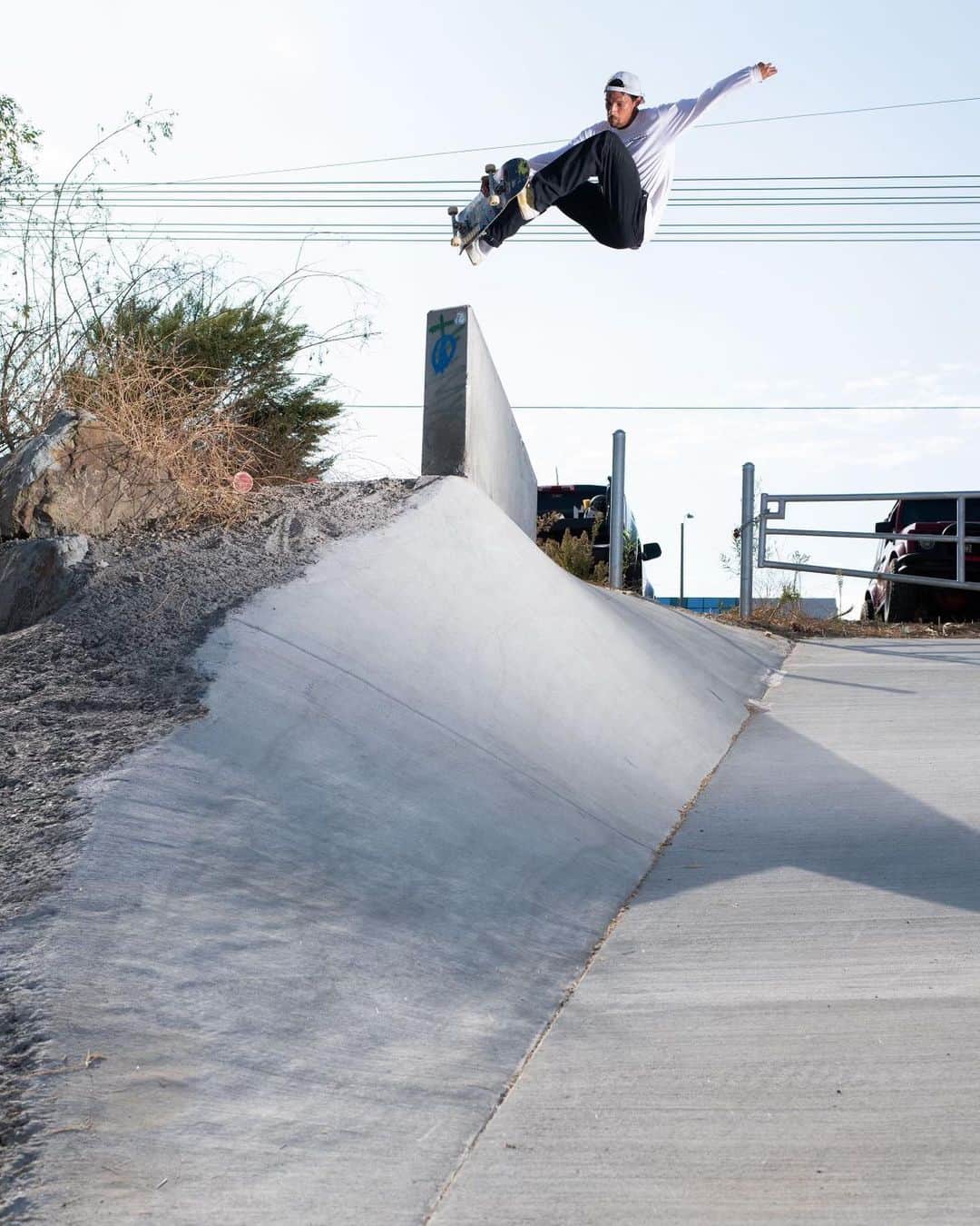Stanceのインスタグラム：「All the way ⬆️... @twistthewrist  #punksandpoets  #stanceskateboarding  📸 @rhino」
