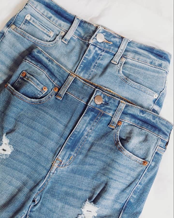 エアロポステールのインスタグラム：「It’s all in the denim details #AeroWorld」