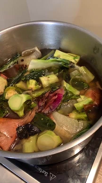 のインスタグラム：「Chase away the chill with some delicious, plant-based recommendation from our friends at Vedge restaurant.」