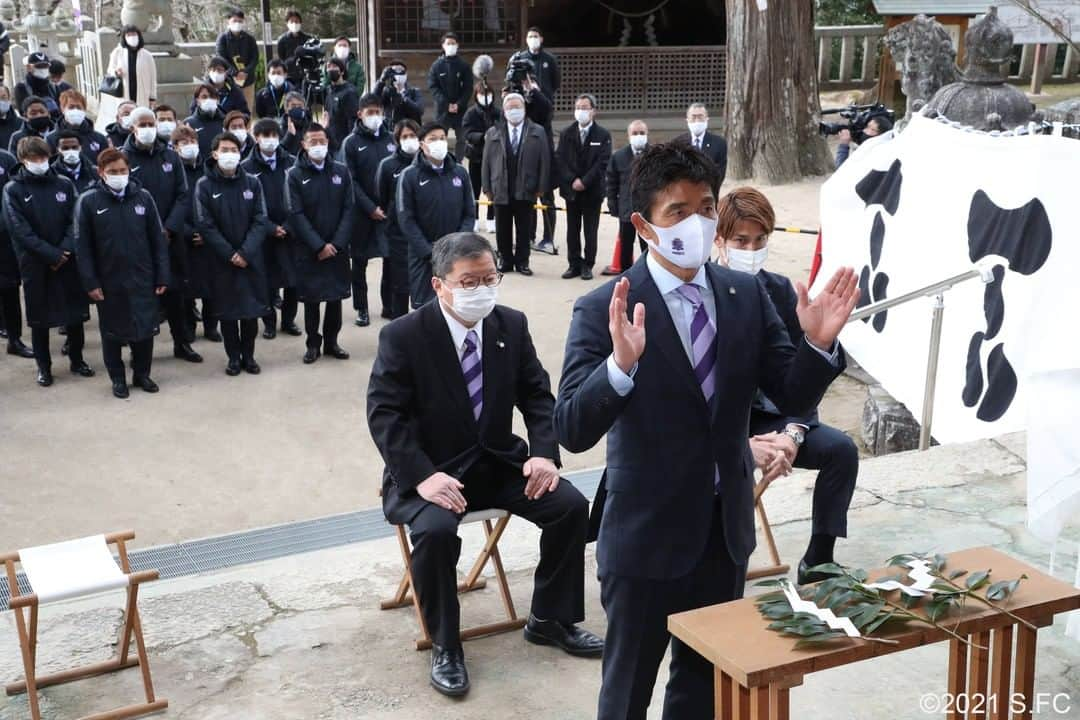 サンフレッチェ広島さんのインスタグラム写真 - (サンフレッチェ広島Instagram)「安芸高田市・清神社にて、2021シーズンの必勝祈願を行いました‼️  #sanfrecce #積攻」2月23日 15時35分 - sanfrecce.official