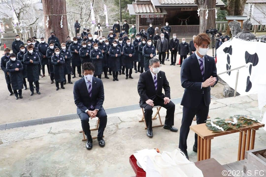 サンフレッチェ広島さんのインスタグラム写真 - (サンフレッチェ広島Instagram)「安芸高田市・清神社にて、2021シーズンの必勝祈願を行いました‼️  #sanfrecce #積攻」2月23日 15時35分 - sanfrecce.official