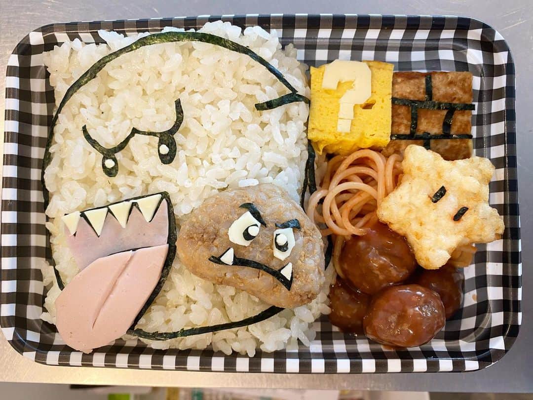 仁科仁美のインスタグラム：「緑は何もないけど…母の力作♡笑  今日も一日頑張ってね♬  最近ハマってる『テレサ』♡」