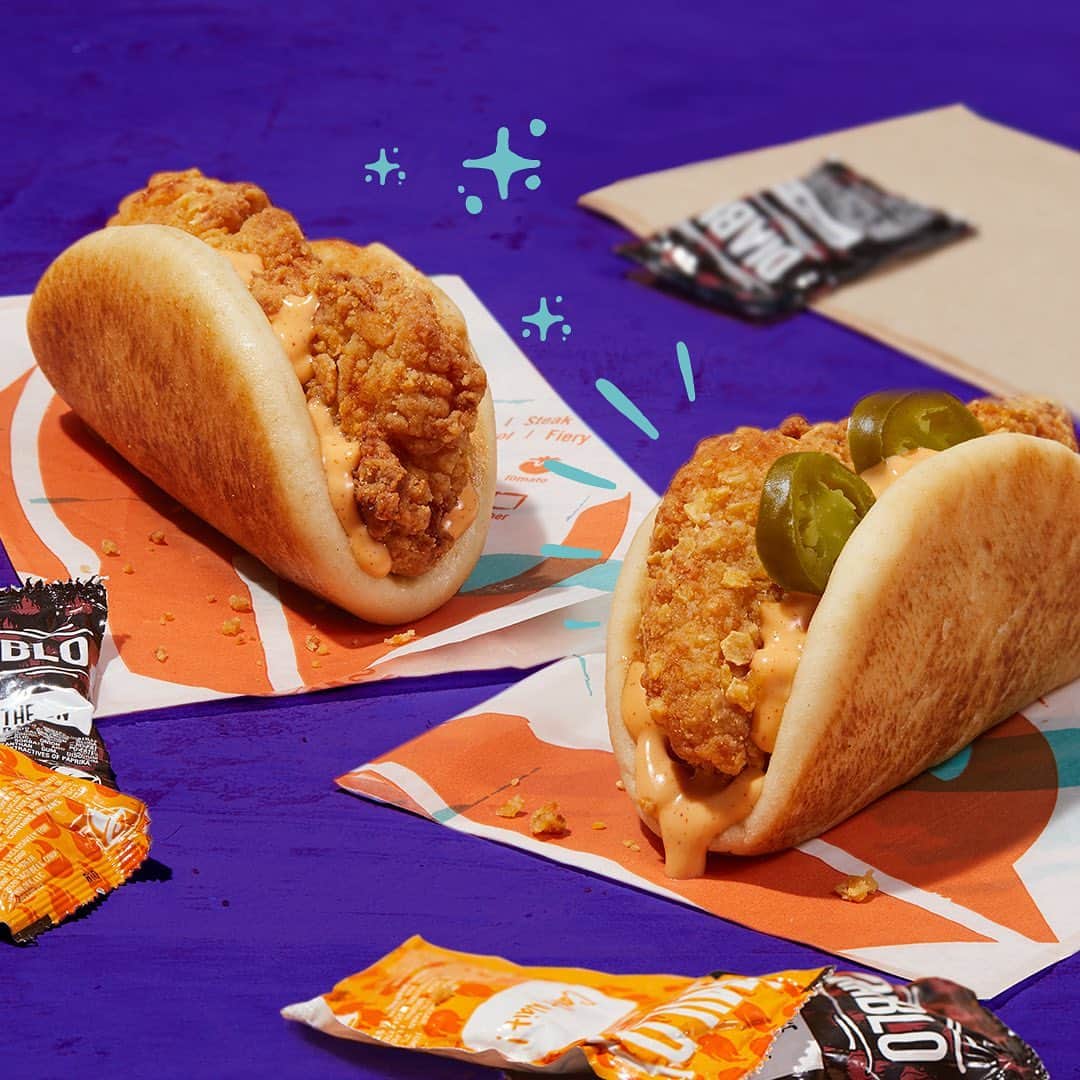 Taco Bellのインスタグラム：「Is it a sandwich or a taco? You decide. Try our new Crispy Chicken Sandwich Taco in regular or spicy. Testing at select locations in Nashville, TN & Charlotte, NC starting March 11.」