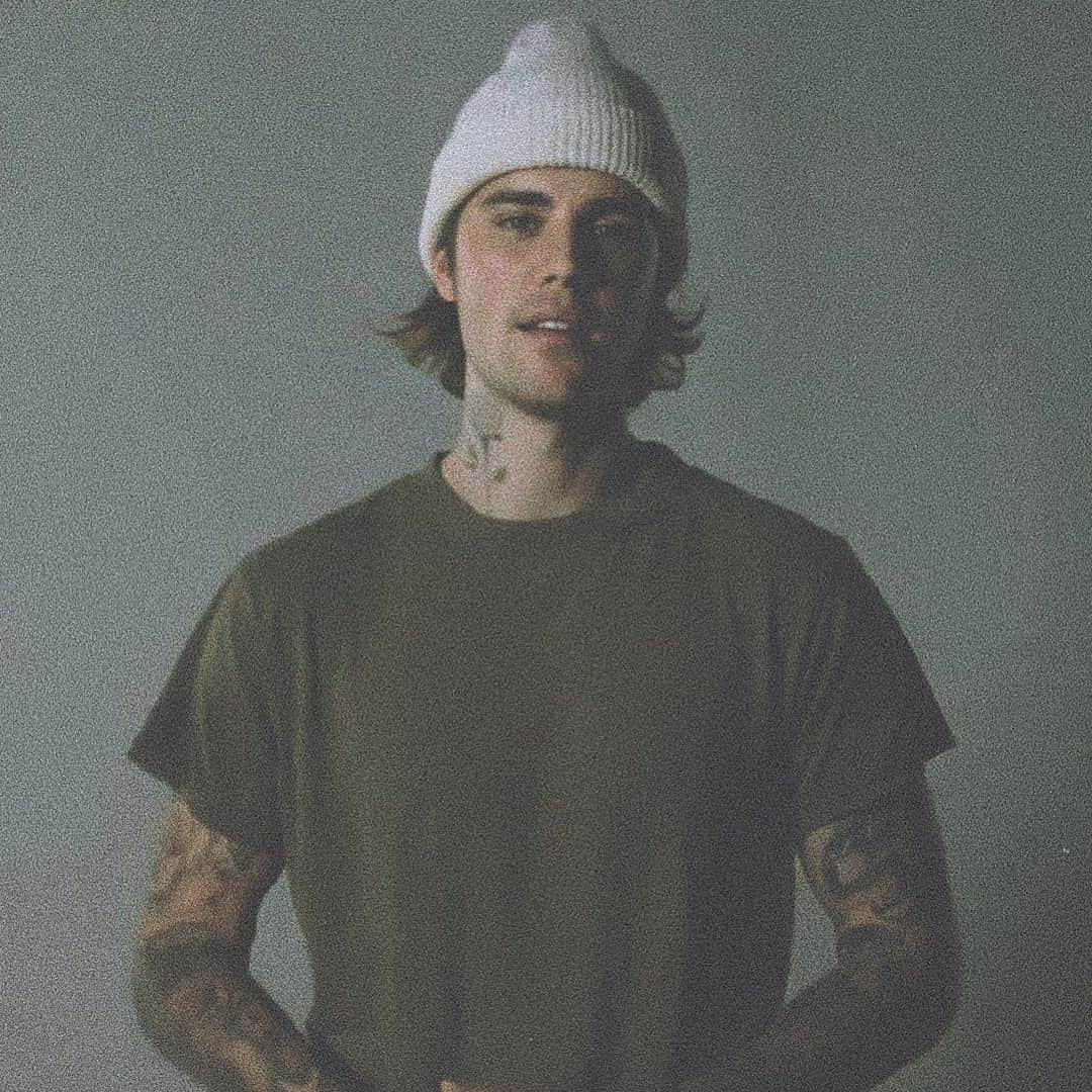 のインスタグラム：「If you want, peep my Spotify piece we did on youtube」