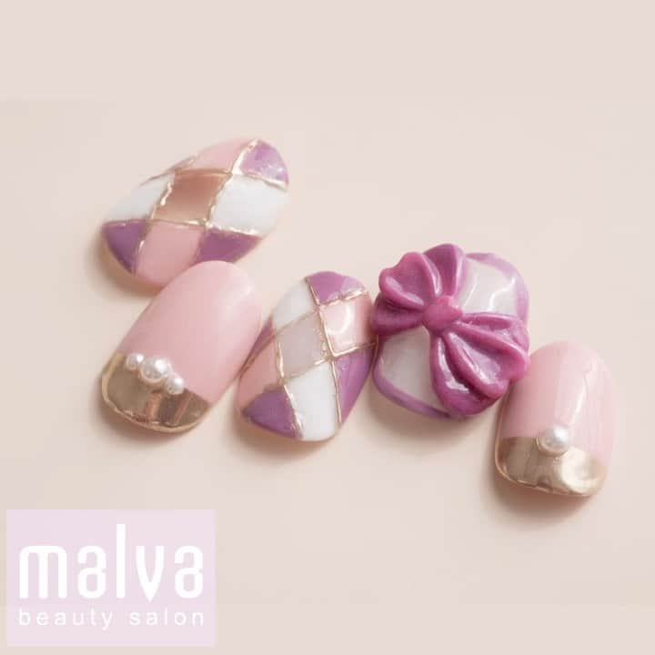 nailsalon malva（ネイルサロンマルヴァ）のインスタグラム