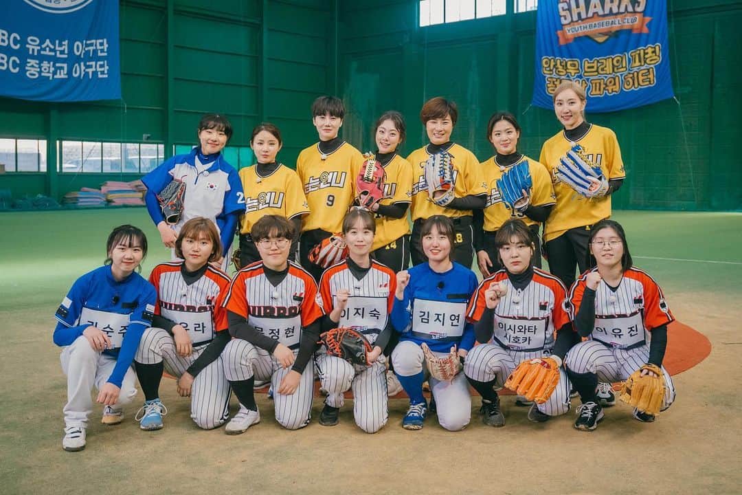 郭珉整のインスタグラム：「⚾️⚾️⚾️⚾️⚾️⚾️ . . #노는언니 @noniechannel  #화요일저녁8시50분」