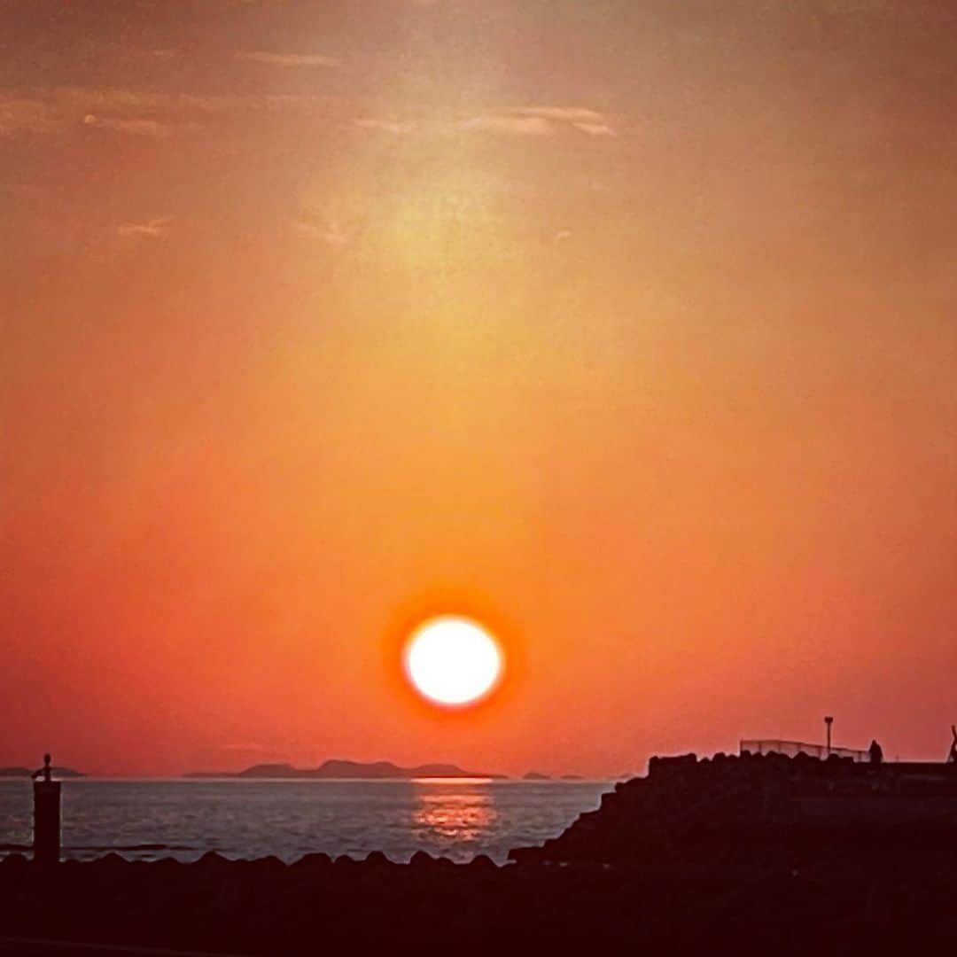 福田朋夏さんのインスタグラム写真 - (福田朋夏Instagram)「昨日の空はとっても綺麗だった😌💗 #okinawa」2月23日 12時00分 - tomoka_fukuda