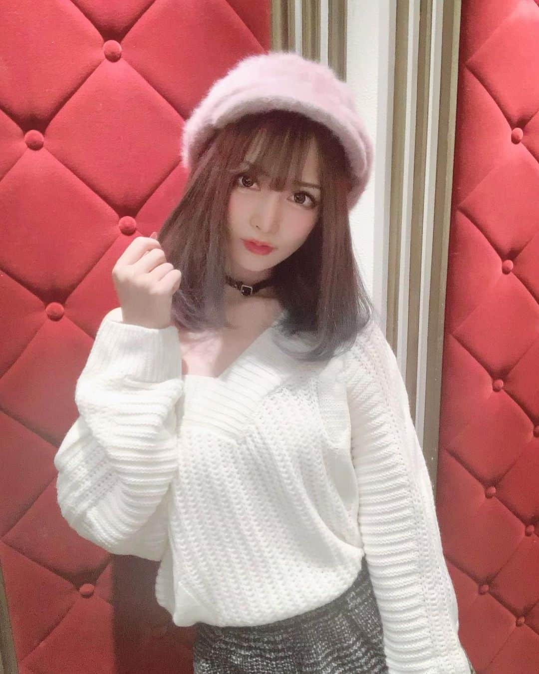 のインスタグラム：「おはよう🪱🪱🪱」