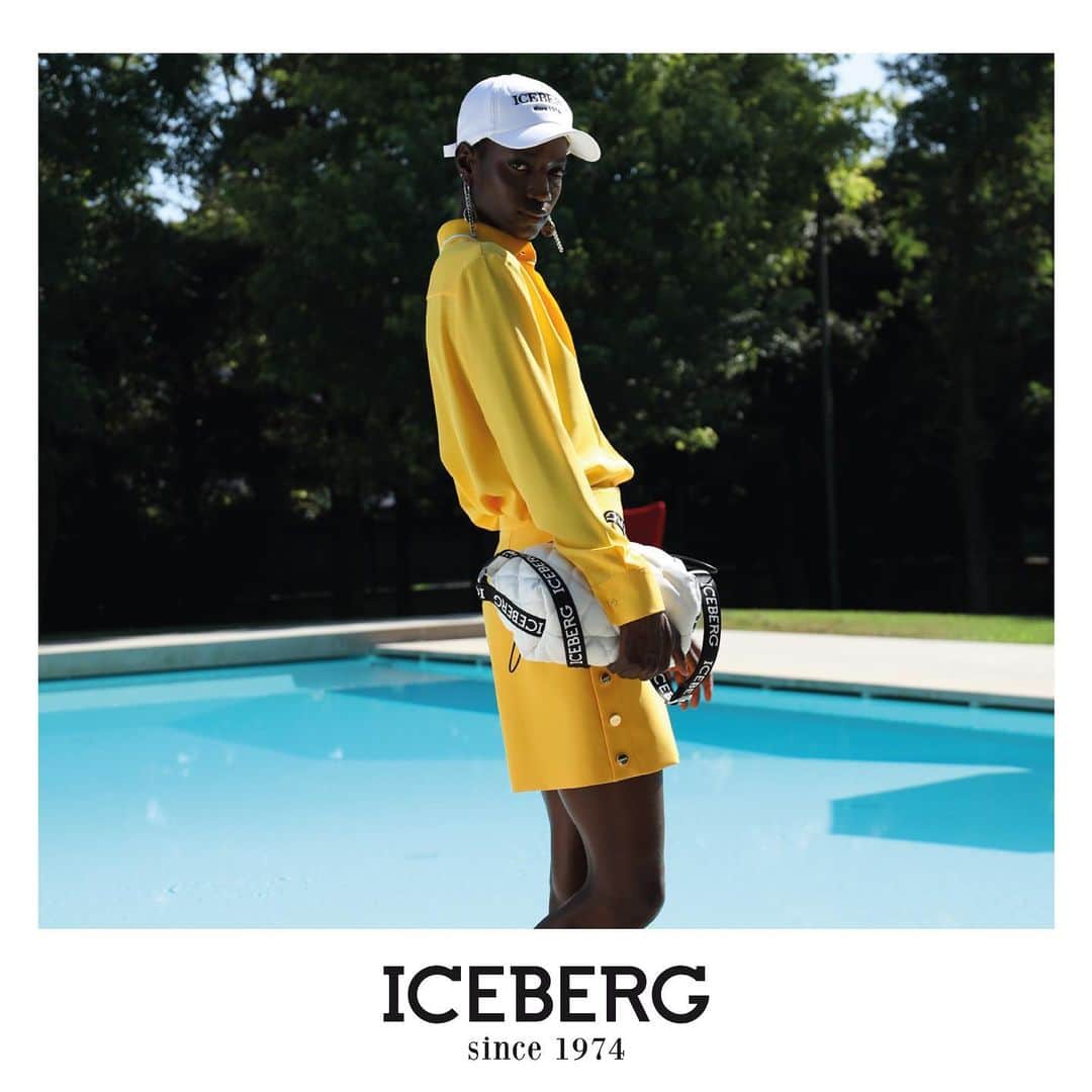 アイスバーグのインスタグラム：「New colors, new season, same Heritage #Iceberg1974 #SS21 #sportswear @jameslonglondon @iamrosaliendour」