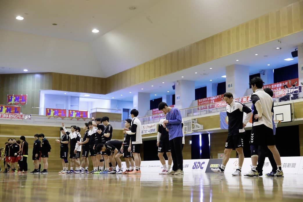 のインスタグラム：「JHL2020〜21シーズン ZEEKSTARTOKYO(22-29)トヨタ紡織 連敗となってしまいました。。  27日にはホームで最終戦があるので、しっかり自分たちのハンドボールをして勝ちたいと思います！  最後まで応援宜しくお願いします！ #jhl  #ハンドボール  #zeekstartokyo  #hummel  #salming  #salminghandball  #bauerfeindjapan」
