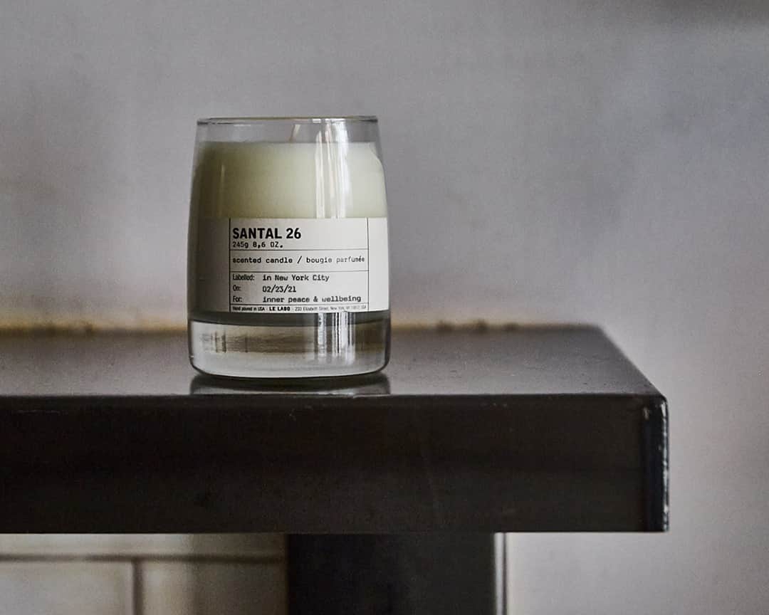 ルラボのインスタグラム：「Scents have the power to enhance mood, encourage healing and transport us to happy places… let’s smell ourselves free…#shapingmemoriesthroughscents #shiftingrealitywithacandle #thepowerofsoulfulfragrances」