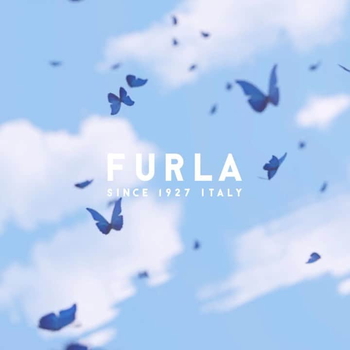 フルラのインスタグラム：「#furlaillusions chapter 3. A new, immersive digital platform is on its way. Stay tuned.  #milanfashionweek #thefurlasociety #furlafeeling #newcollection #furla #accessories #fashion」
