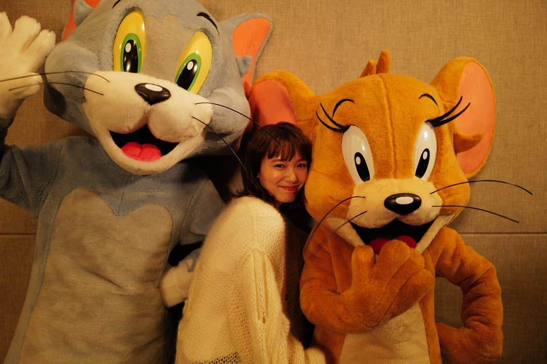 飯豊まりえのインスタグラム：「アフレコ風景🥳  #トムとジェリー  #声優」