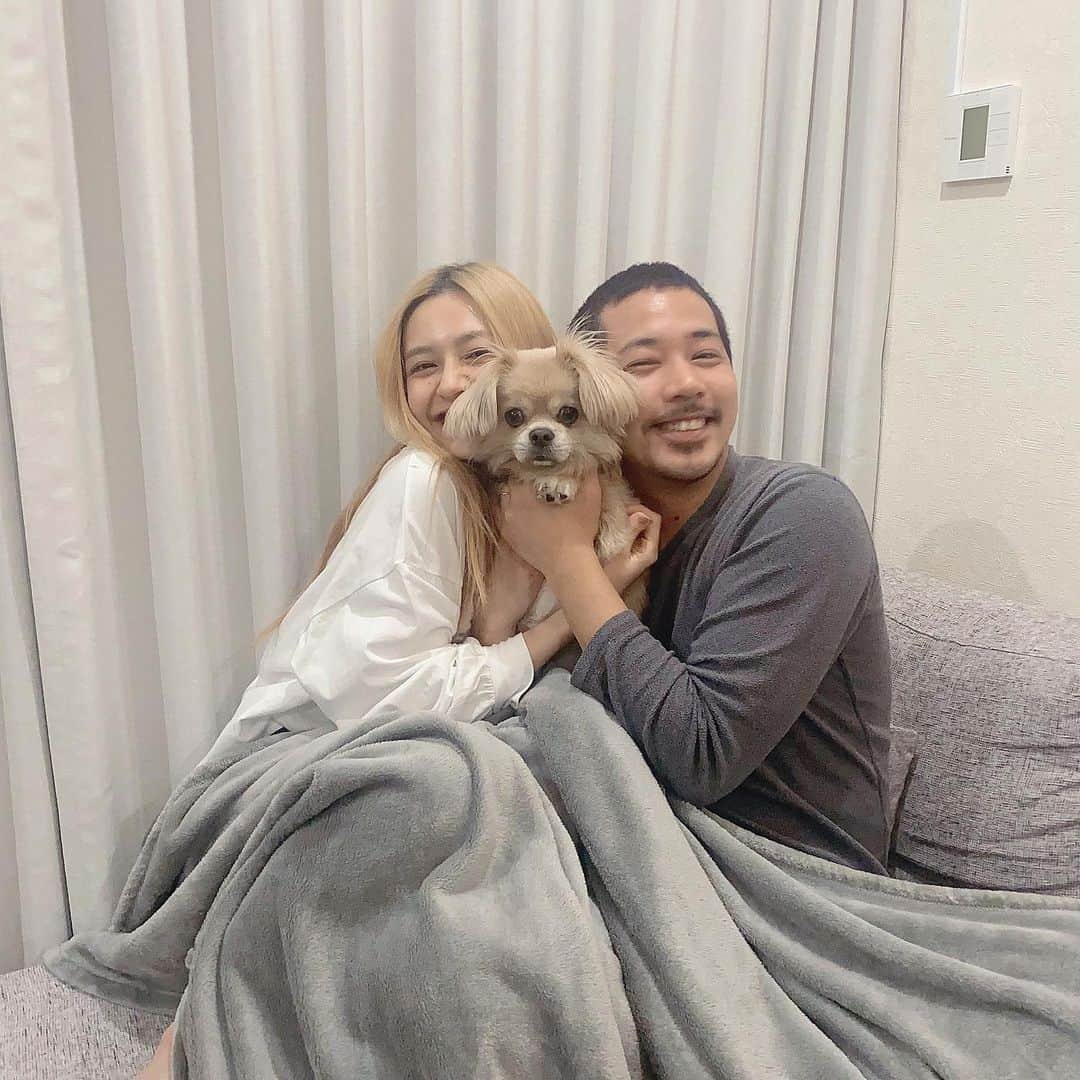 想乃のインスタグラム：「2.22 happy birthday to the most wonderful, funny, thoughtful, strong, awesome, understanding, handsome and great hubby you are..🕊 i love you🤍」