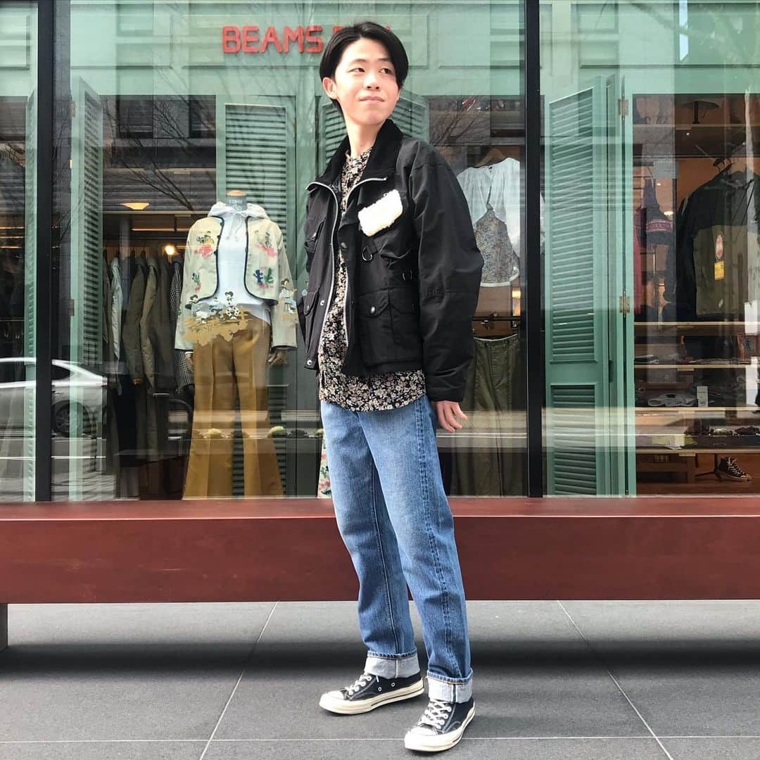 ビームス金沢さんのインスタグラム写真 - (ビームス金沢Instagram)「STAFF STYLING  #beams #beams金沢 #kanazawa #ishikawa #japan #mensfashion #mensstreetstyle #menscasual #staffstyling #ビームス #ビームス金沢 #金沢 #石川県 #日本 #メンズファッション #メンズストリートファッション #メンズストリートスタイル #メンズカジュアル #スタッフスタイリング」2月23日 17時11分 - beams_kanazawa