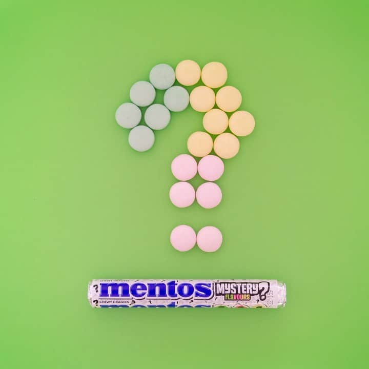 7-Eleven Australiaのインスタグラム：「Every bite is a surprise with the @mentosau Mystery Flavours ⁉️ Try it first at 7-Eleven and tell us what flavour you taste in the comments below 🙏 #7ElevenAus」